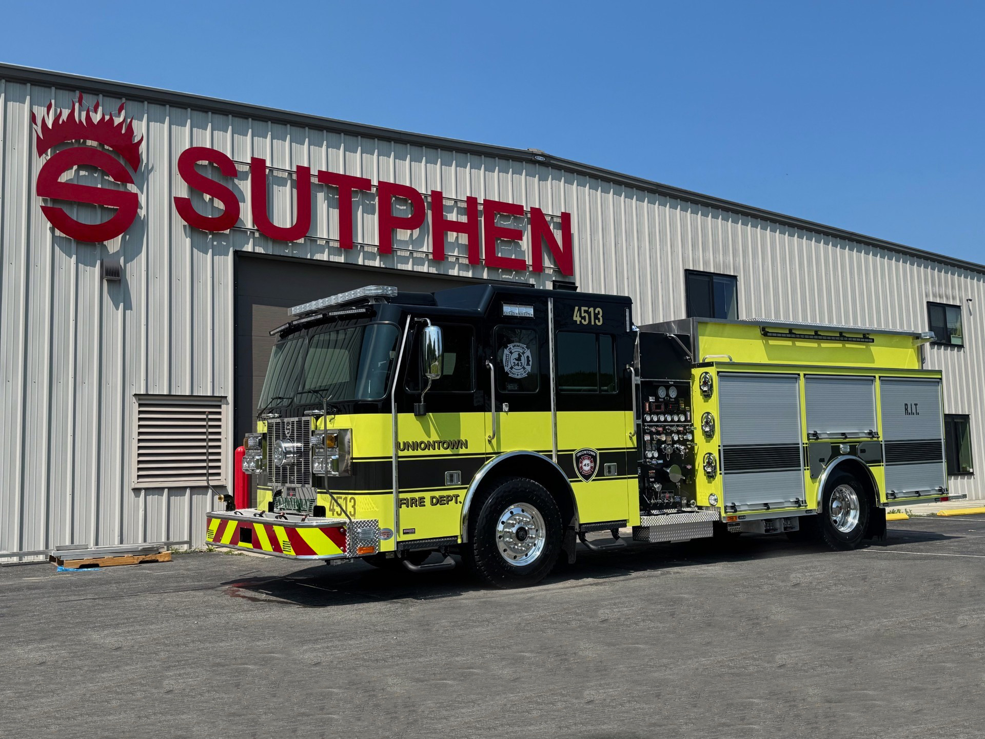 Uniontown Fire Department, OH - Angled Driver Side